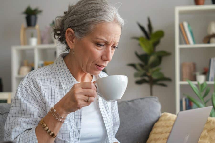 licenciement même après 60 ans, ne vous laissez pas abattre